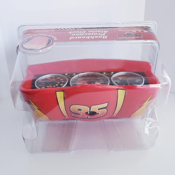 NEW Disney Pixar Cars Lightning McQueen Alarm Clock Projects Time on Ceiling - Picture 4 of 7